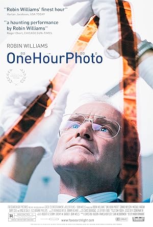 One Hour Photo (2002)